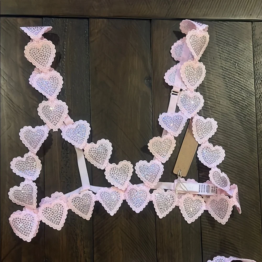 SKIMS Rhinestone Heart Set💕 - Picture 10 of 16